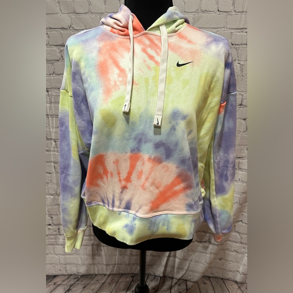 Nike Tie-Dye Cropped Hoodie